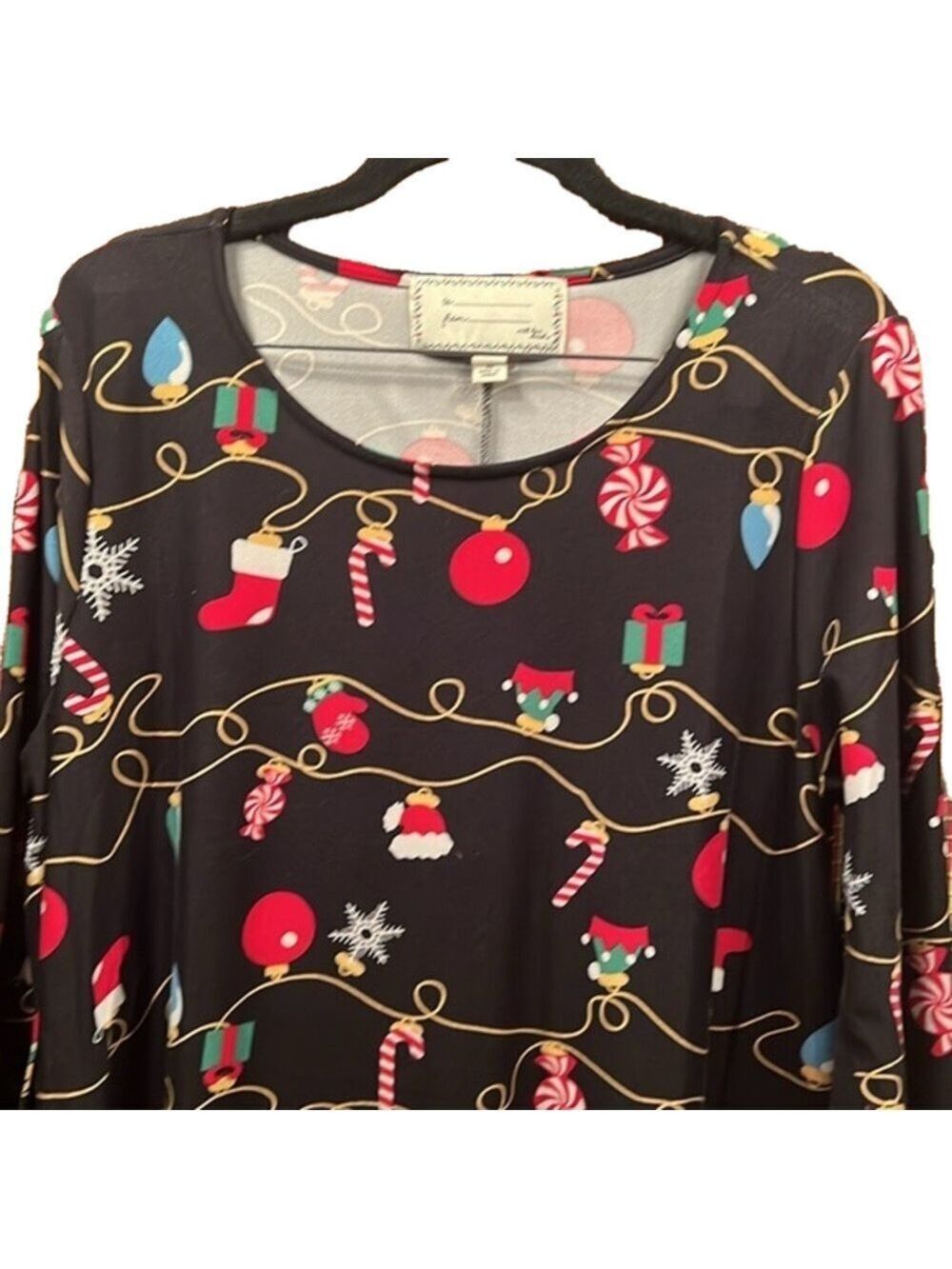 With Love Dercl Nightgown, Size 2X, NWOT, PTP 23”, L39”, 3/4 sleeve, very soft